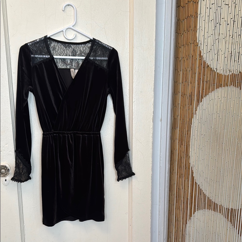 H&M Black Velvet Dress with Lace Details